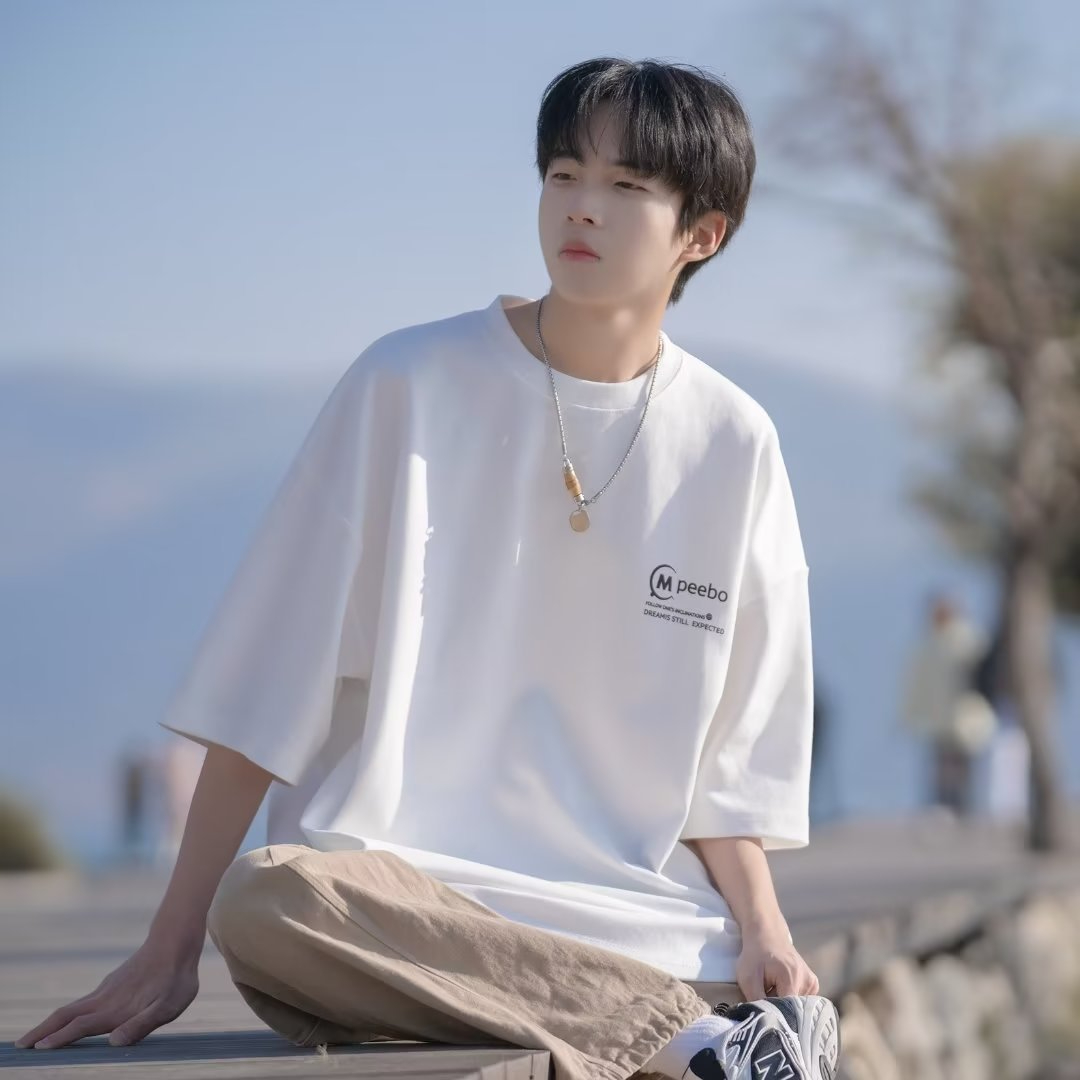 Men's New Half-Sleeved Loose Top Letter Print Short Sleeves