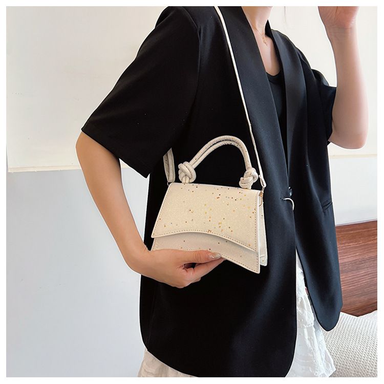 2024 summer fashion simple star small bag women's new senior sense single shoulder crossbody small square bag DK9216