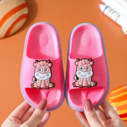 Small hot sale girls slippers