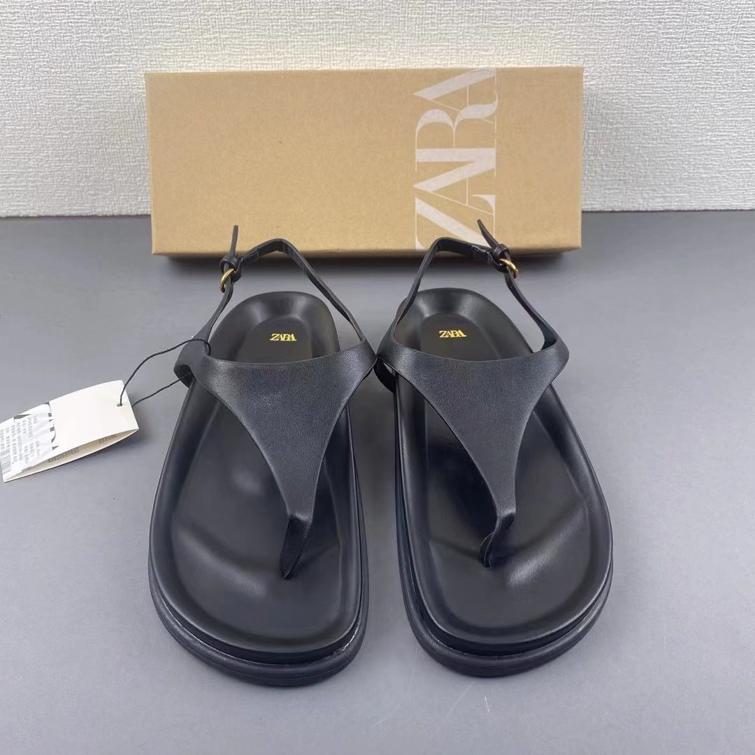 Women's summer summer wear 2024 new round head flat patent leather Roman one-line herringbone sandals