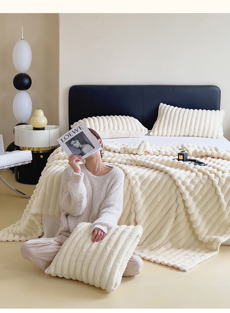 Khaki Throw Blanket for Couch - GentleSoft Cozy Soft Blankets for Women, Cute Small Rabbit Fur Fabric Throws for Girls, Off White, 150*200cm