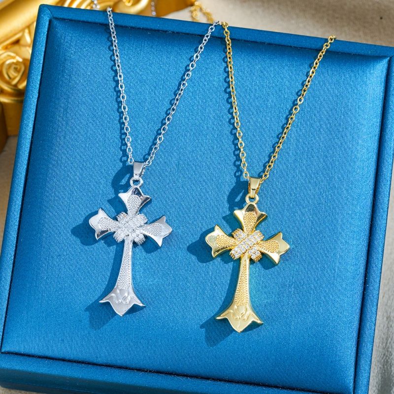 Necklace，Cross titanium steel necklace，Light luxury, diamond, studded, cross necklace CRRSHOP free shipping jewelry gold cross pendant necklace
