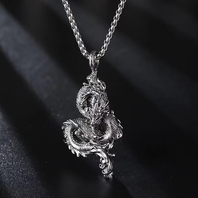 4234 Twelve Zodiac Necklace Retro Hip Hop Dragon Pendant Sweater Chain for Men and Women