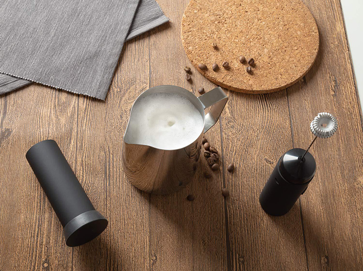 Portable Travel Electric Milk Frother Foamer, Drink Mixer, Eggs Beater Mini Handle Stirrer for Bulletproof Coffee, Matcha, Hot Chocolate, Mini Battery Operated Milk Whisk Frother