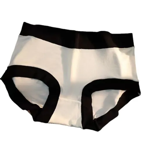 97 women's cotton panties seamless non-marking underwear light