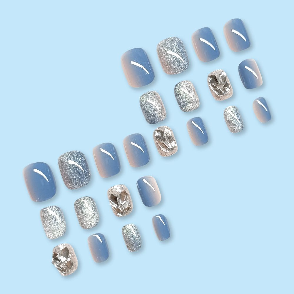 Fake Nail Cat Eye Armor Blue and White Color Short Style 24pcs/box cool nail 