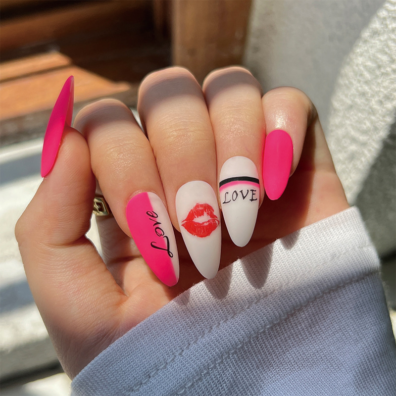 JP1923 24 Pcs Matte Press on Nails, Medium Stiletto Fluorescent Pink Letter Kiss Marks Fake Nails, Full Cover Artificial False Nails for Women and Girls
