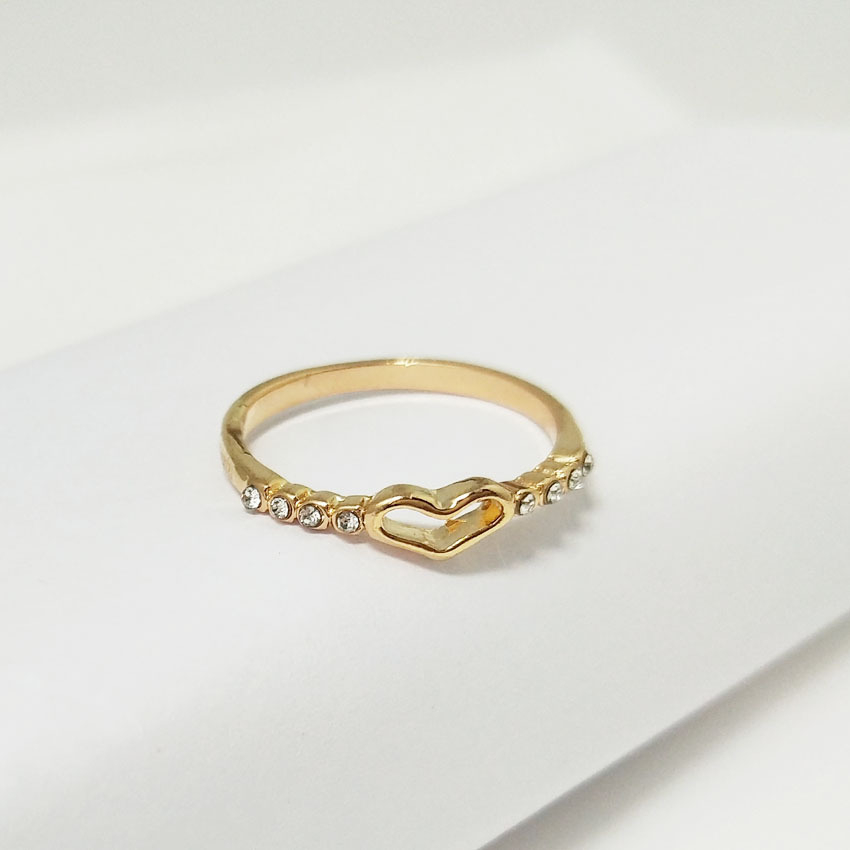20210 Love Ring Hollow Set Inlaid  Crystal Heart-Shaped Fashion Ring for Mother's Day GiftGold