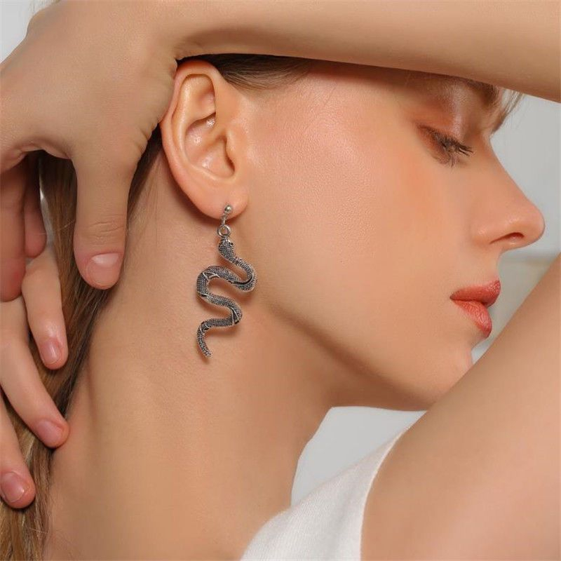 women's gemstone serpentine earrings vintage snake elemental sex girl earrings
