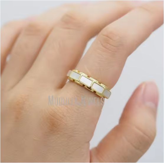 Rectangle Gold Plated White Shell Ring for Women 
