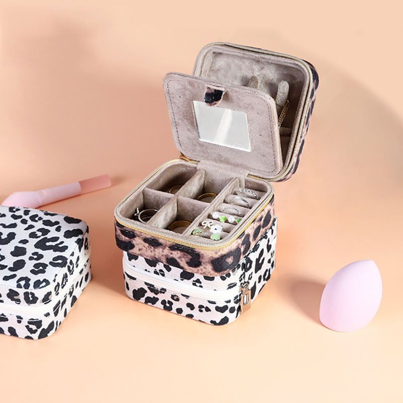 HZ0406 New Arrival Leopard Print Small Square PU Cosmetic Bags Jewelry Boxes For Christmas Gift