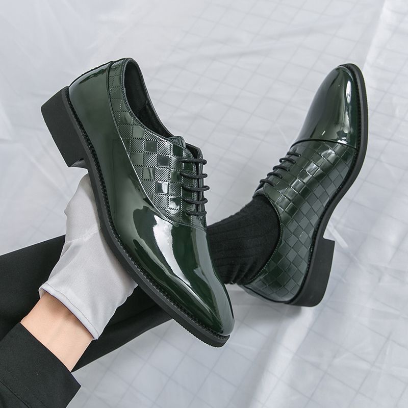 Men Patent Leather Formal Shoes Man Luxury Elegant Dress Shoe Male Footwears The Suit For Official Office Wedding Party Business