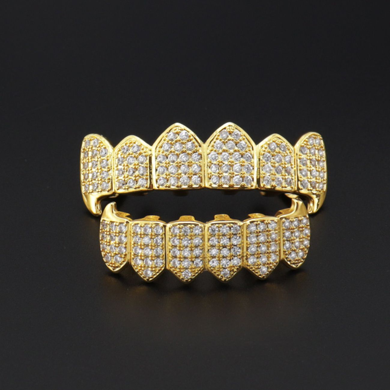Ice Diamond Gold and Silver Grillz - Custom Diamond Teeth Jewelry,gold grillz,silver grillz,gold teeth,silver teeth,hip-hop grillz