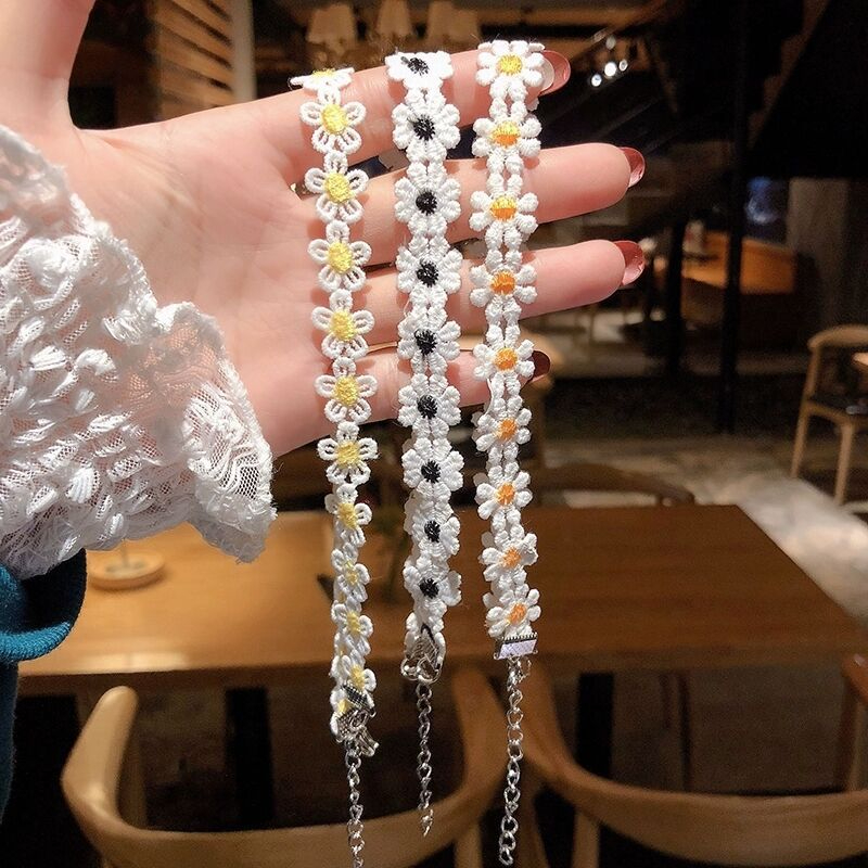 SC806235 Fancy Daisy Lace Necklaces for Women Aesthetic Choker Female Charm Bracelet Travel Fashion Jewelry Accessories