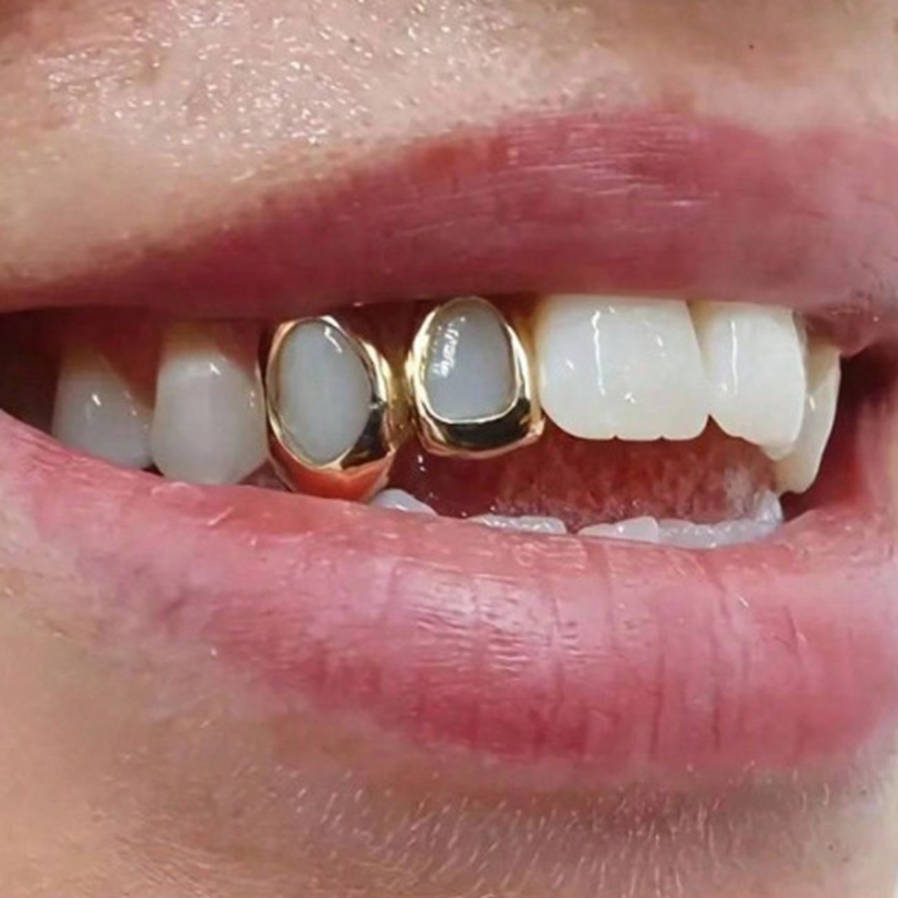 Fangs single tooth decoration hip-hop punk style party trend tooth decoration hollow geometric glossy braces TeethGrillz【Square】