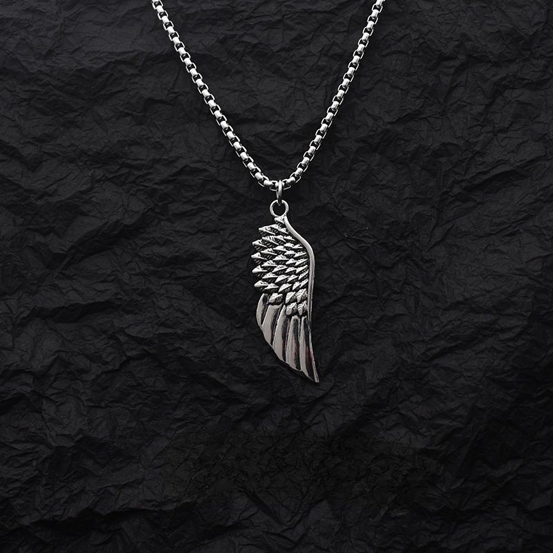 New trendy hip-hop necklace, angel half wing pendant, street accessories men women unisex necklace