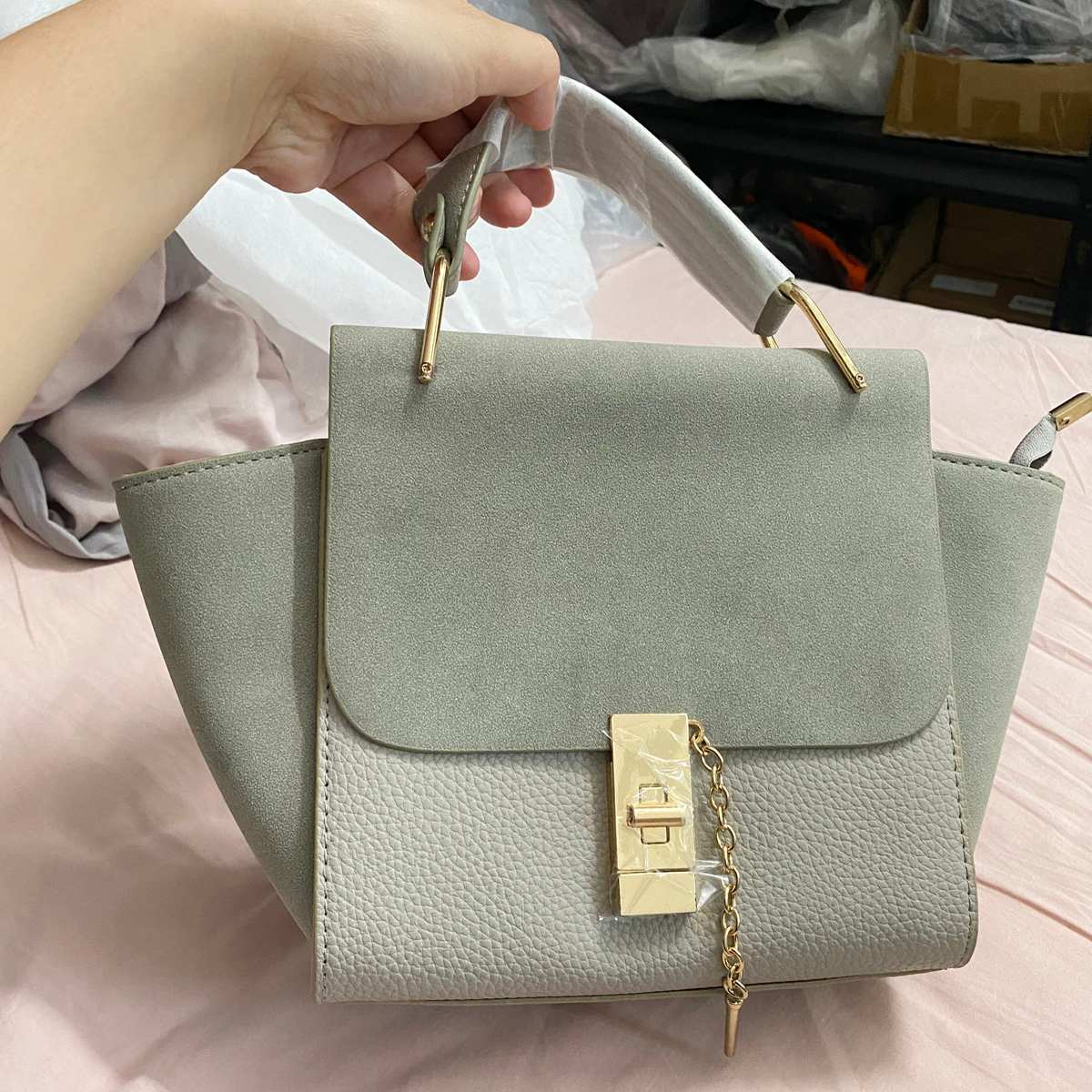 New frosted European and American retro chain crossbody small bag hand-held simple wing bag Bags