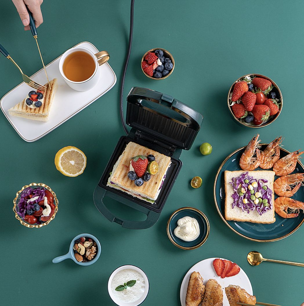 Kitchen Small Appliance Toaster Sandwich Maker Sandwich Machine Breakfast Machine Household Light Food Machine Multi Functional Artifact for Toast Pressure Baking Bread Machine