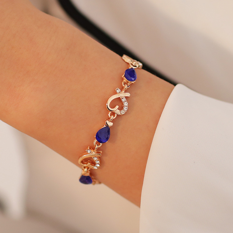002 Heart-Shaped Crystal Bracelet Zircon Water Drill Bracelet Is Inlaid With Diamond Hand Decoration