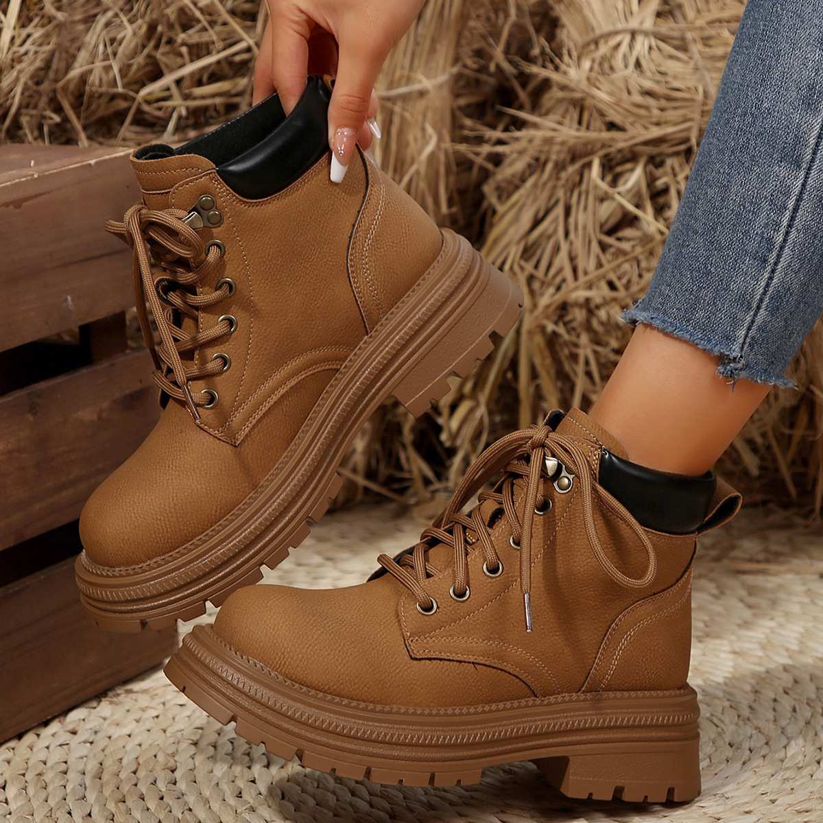 2024 autumn/winter new Martin boots women's British style round head chunky heel women's boots plus-size women's shoes