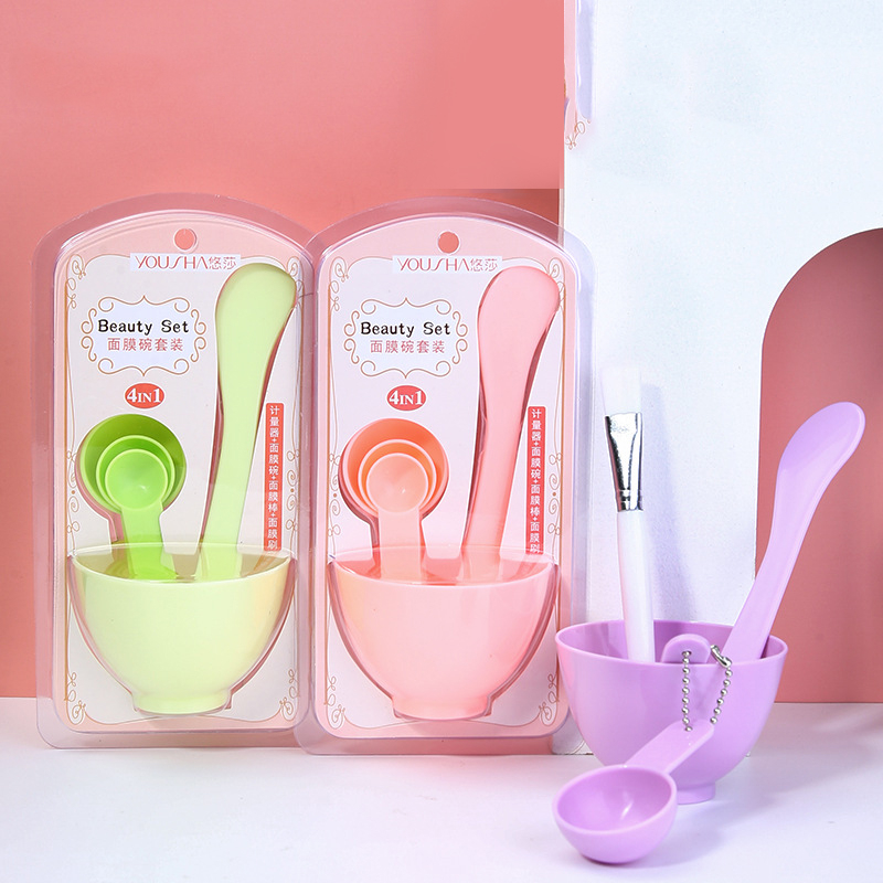 CCC.YI003 Face Mask Mixing Bowl Set, 4 in 1 DIY Facemask Mixing Tool Kit with Facial Mask Bowl Stick Spatula Face Mask Brush Measuring Cup