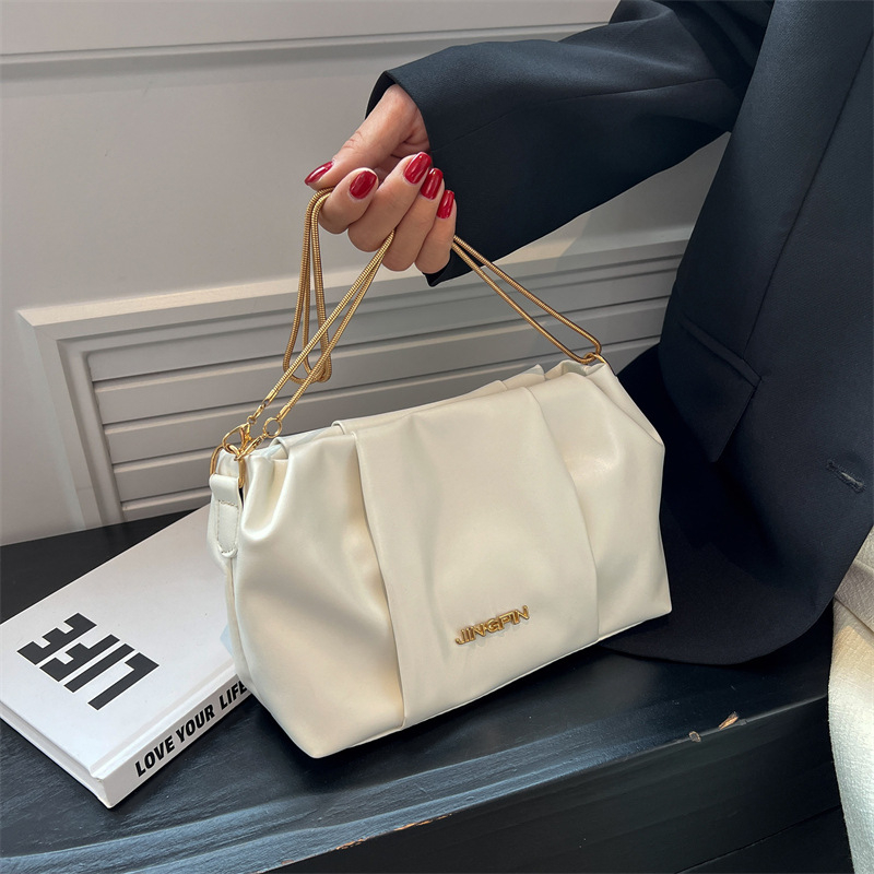 4-6393 Ladies Bag 2022 Summer New Korean Style Fashion Vintage Chain Pleated Cloud Bag Women's Shoulder Cross Body Bag