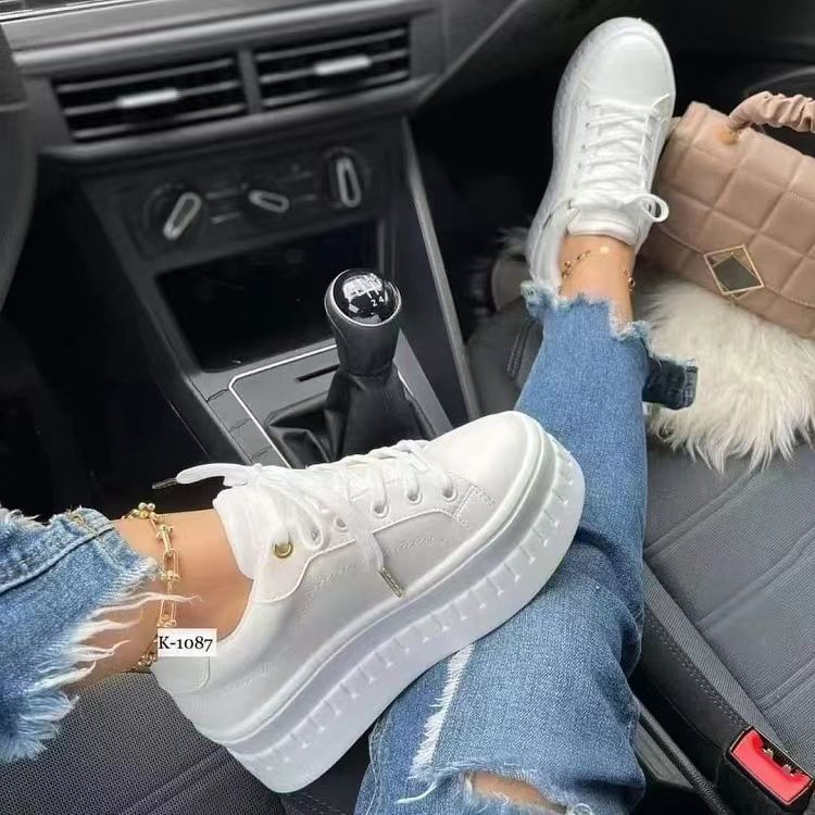 Summer new large-sized single shoes for women, European and American round-toed thick-soled casual and versatile adhesive shoes, export single shoes