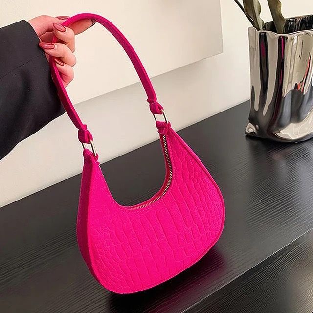 Candy Color Advanced Design Texture Armpit Handbags Felt Shoulder Bags For Women Women's Subaxillary Bag Purses Crescent BagRose Red