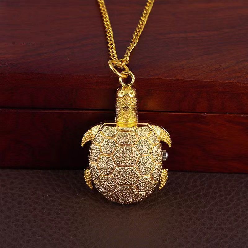 Classic Pocket Watch Golden Creative Retro New Style Flip Turtle Necklace Golden Turtle Quartz Watch
