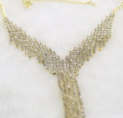 Two-piece Gold Necklace and Earrings with Diamonds Gift Set