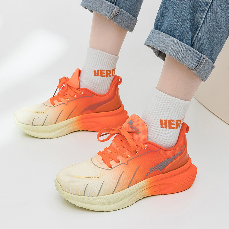 F8801 Women's Spring /Autumn Soft-Soled Sneakers Daily Breathable Mesh Casual Shoes
