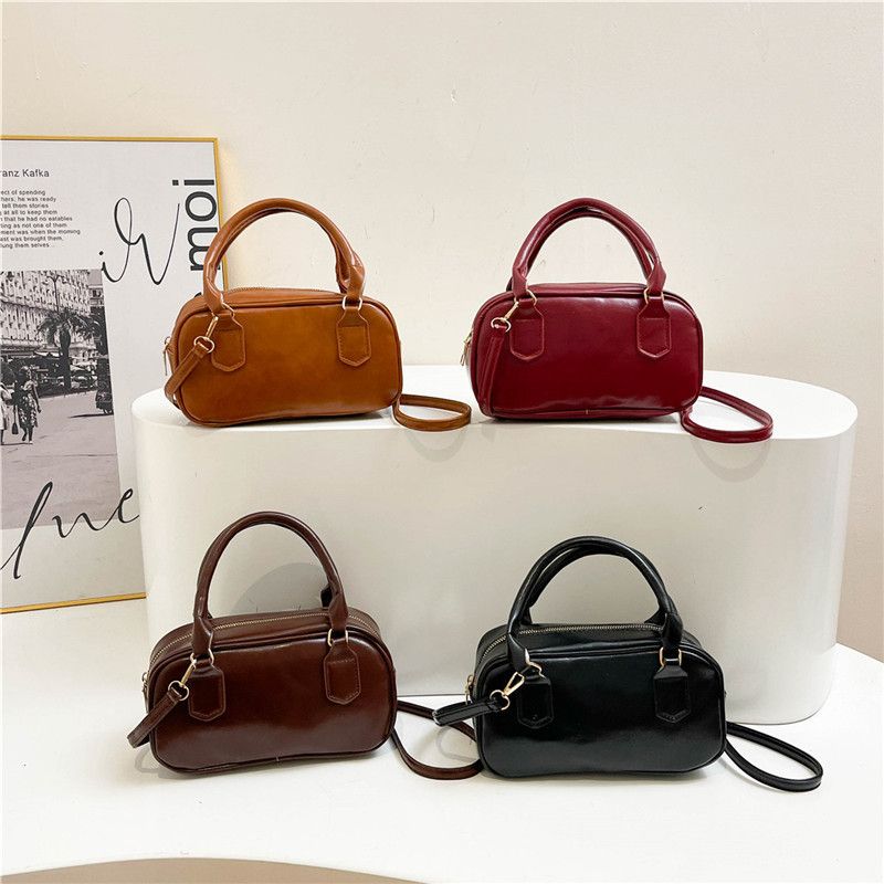 Fashion Vintage Boston Small Handbag, Stylish Bowling‑Style Underarm Bag, Artistic Versatile Women Shoulder Crossbody Handbag for Daily Use
