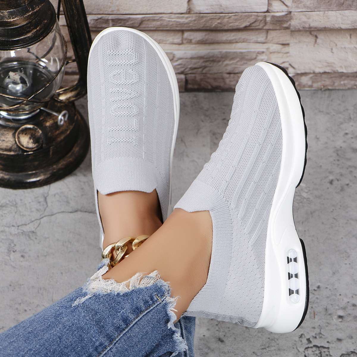 New flying woven breathable running sports wind shoes for women cross-border large size knitted platform wedge shoes 1201-1