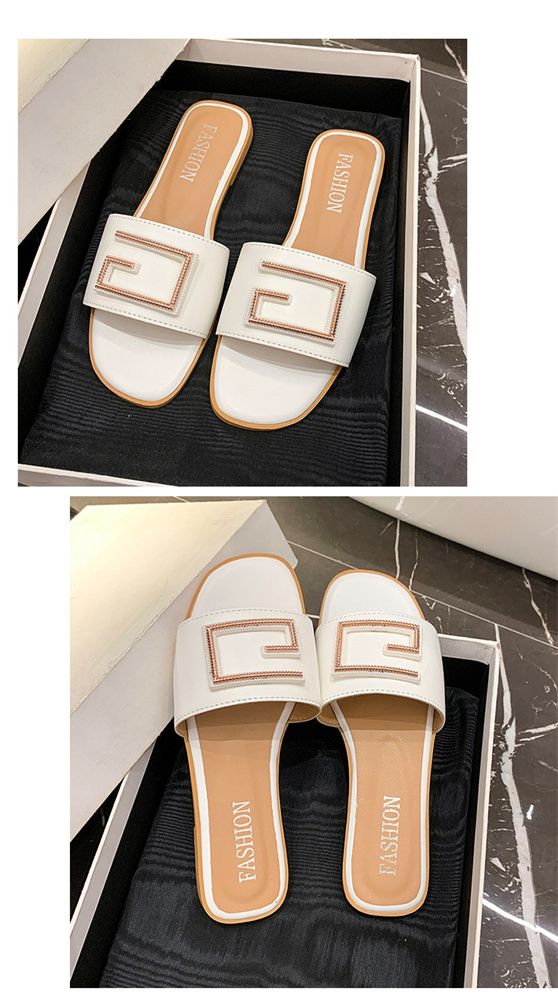 Big size metal clasp cool slipper female 2025 summer new senior feeling all kinds of casual flat one flip-flop female