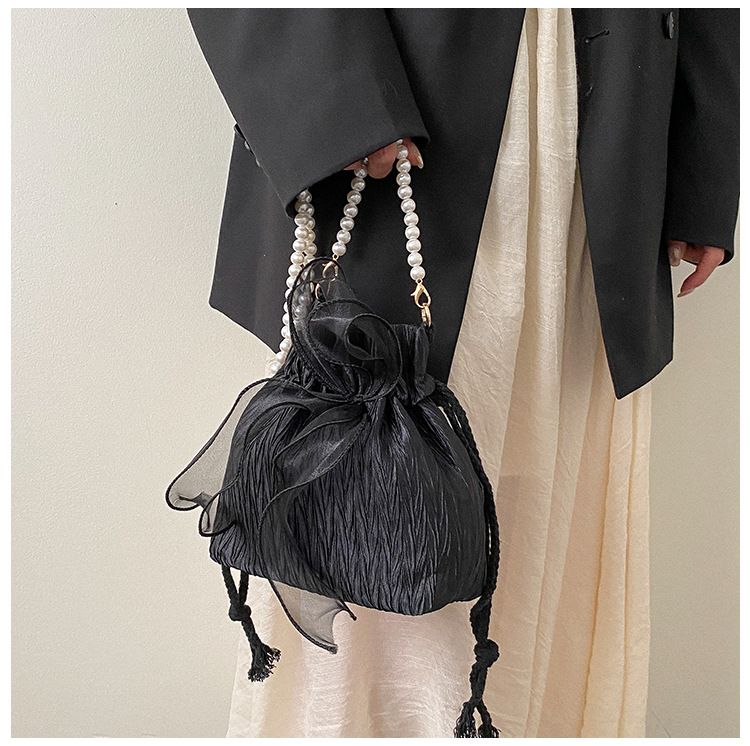 2025 Summer Trendy New Women's Bag, Pearl Pleated Crossbody Bag for Women, Fashion Versatile Single-Shoulder Bag, Korean Niche Texture Ladies' Bag