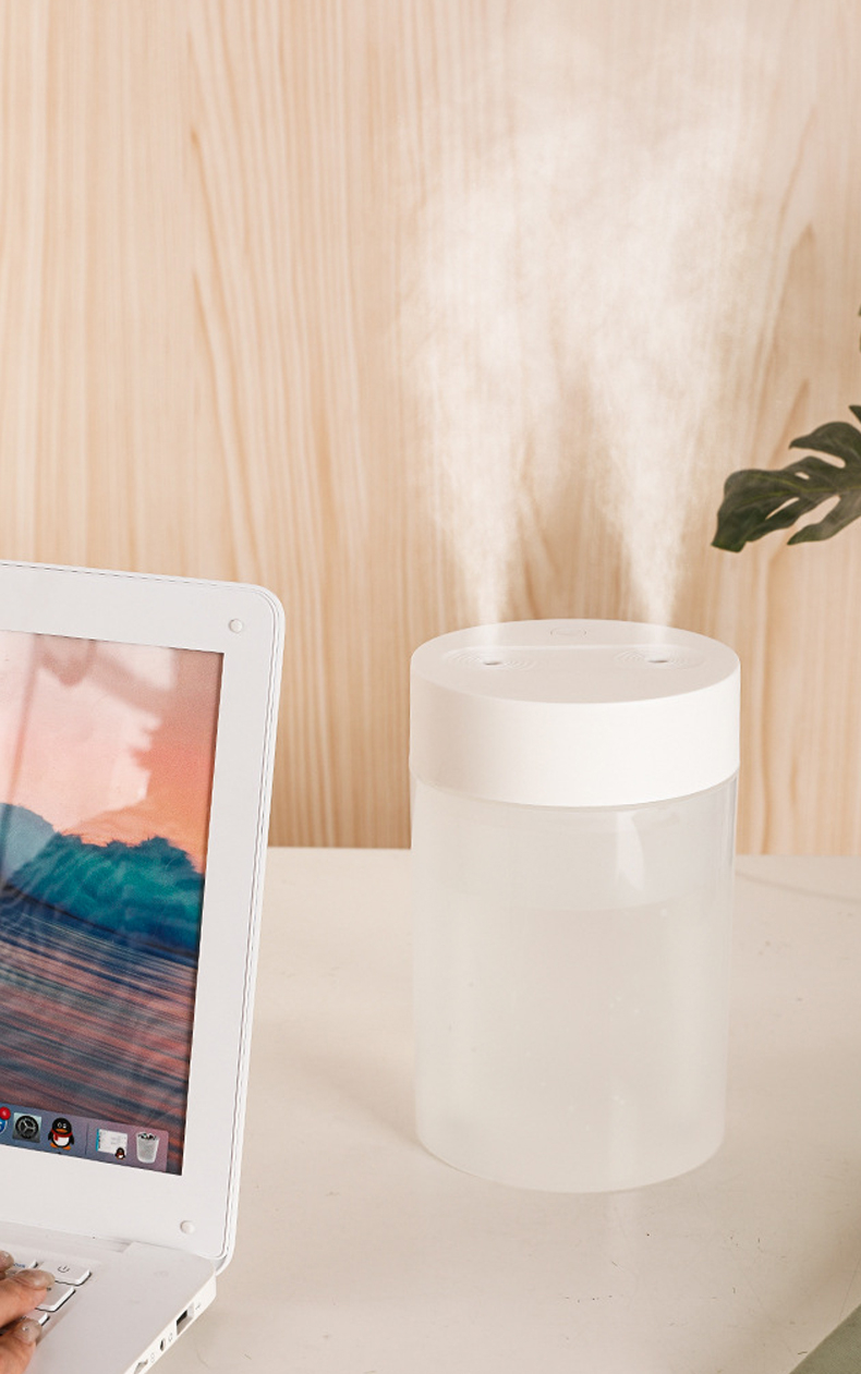 1.6L Air Humidifier Single Nozzle, USB Power Supply, Suitable for Study Room, Bedroom, Baby Room, Office, Car, With 7 Color LED, Air Humidifier, Can Be Used for Facial Moisturizing
