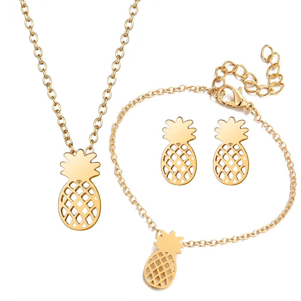 BJ23551 3PCS Hollow Pineapple Shaped Necklace Stud Bracelet Set Cute Earring Pendant Jewelry Sets For Women