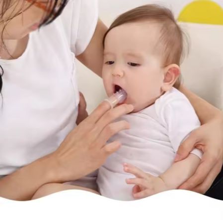 Travel Easy Carry Oral Care Silicone Baby Liquid Silicone Finger Toothbrush 