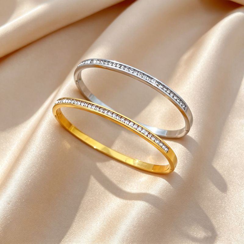Minimalist Single Row Full Paved Zircon Titanium Steel Hinged Bangle, Slim 4mm Width Shiny Crystal Cuff Bracelet, Waterproof Anti-Tarnish Stainless Steel Fashion Jewelry, Elegant Daily Accessory Gift for Women