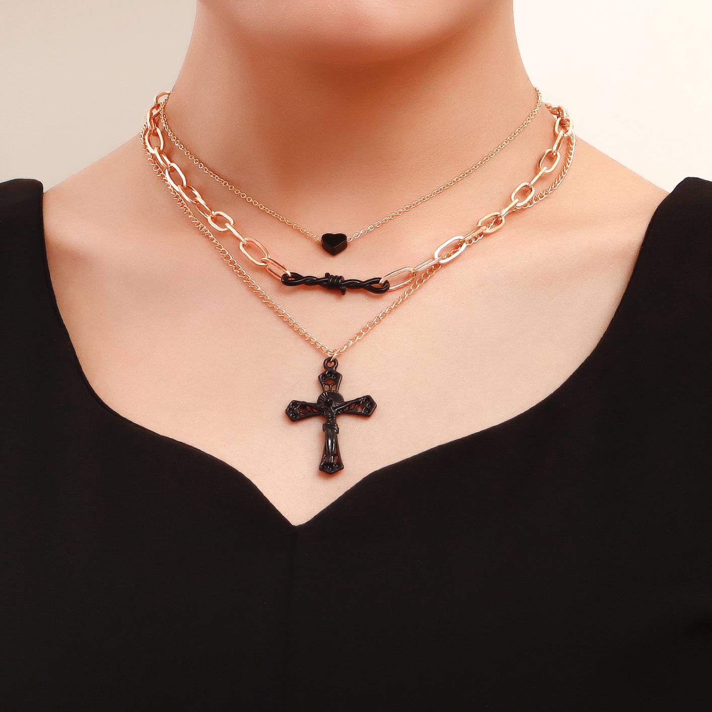 ZW Women's Niche Multi-Layer Chain Necklace, Cross Love Pendant Necklace