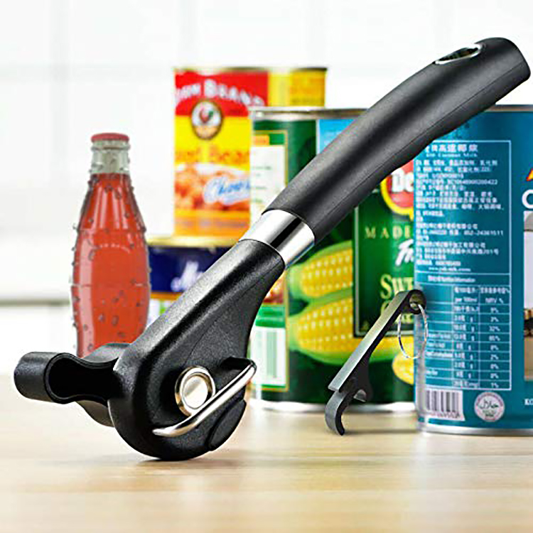 Can Opener Smooth Edge Manual, Can Opener Handheld, No Sharp Edges with  Soft Grips, Stainless Steel Cutting Can Opener, Professional Ergonomic Can  Opener for Kitchen & Restaurant Black
