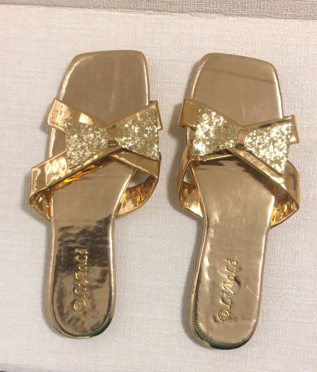 Sparkling Crystal GOLD Flat Sandals - Elegant Comfort for Any Occasion
