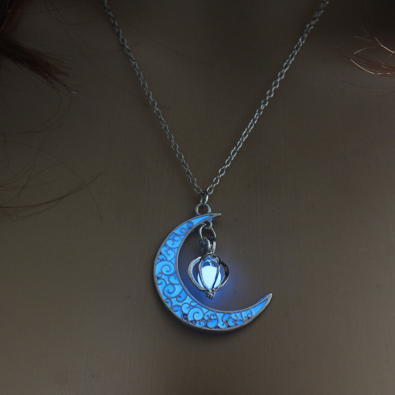Luminous Enchanted Moonstone Necklace, Hollow Luminous Moon Whirlwind Rotating Bead Necklace Magical Fantasy Fairy Glowing Necklace for Women Girls