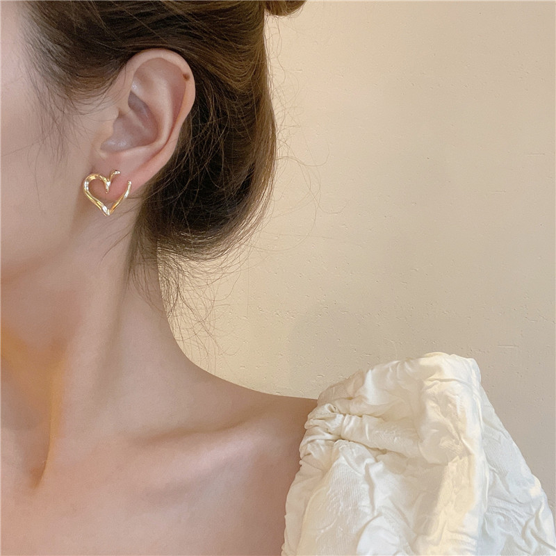 Women's Vintage Gold Notched Love Heart Earrings Jewelry Gift