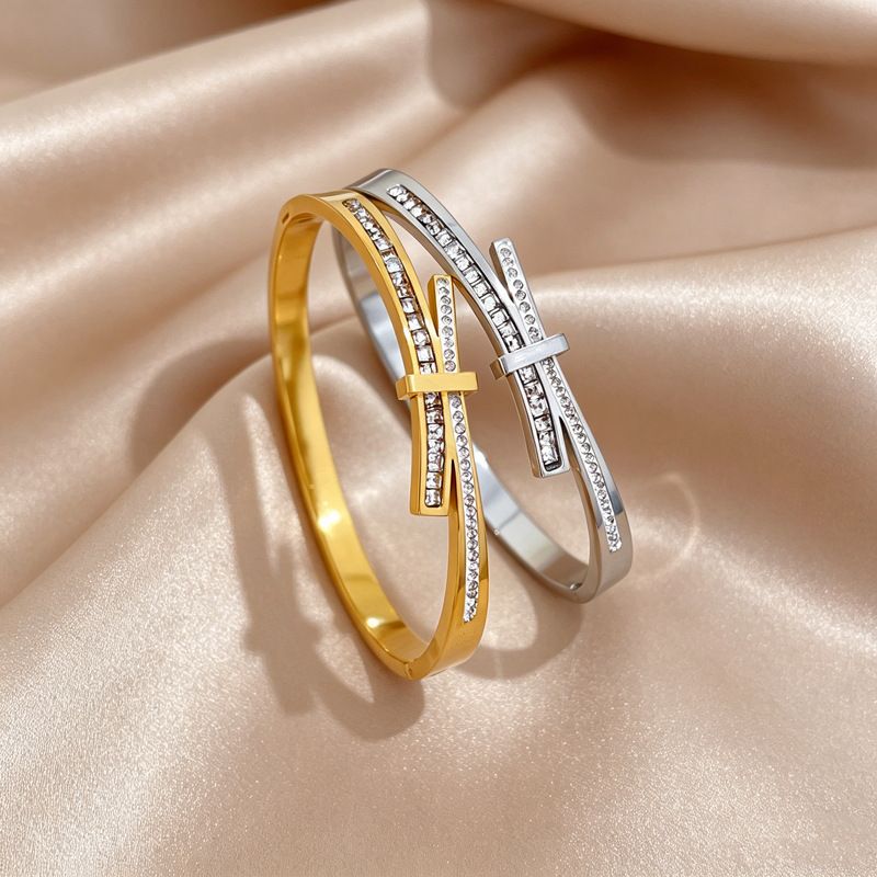Gold & Silver Plated Whole Titanium Steel 6mm Smooth Solid Bangle For Women, Minimalist European Retro Cross Shape Full Micro Pave Clear Cubic Zircon Wrist Cuff, Ins Viral Luxury Daily Dating Banquet Stackable Fashion Hand Jewelry, Anti-Tarnish Waterproof Sweat Resistant Skin Friendly
