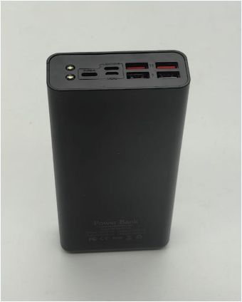 FAST CHARGING POWER BANKS
