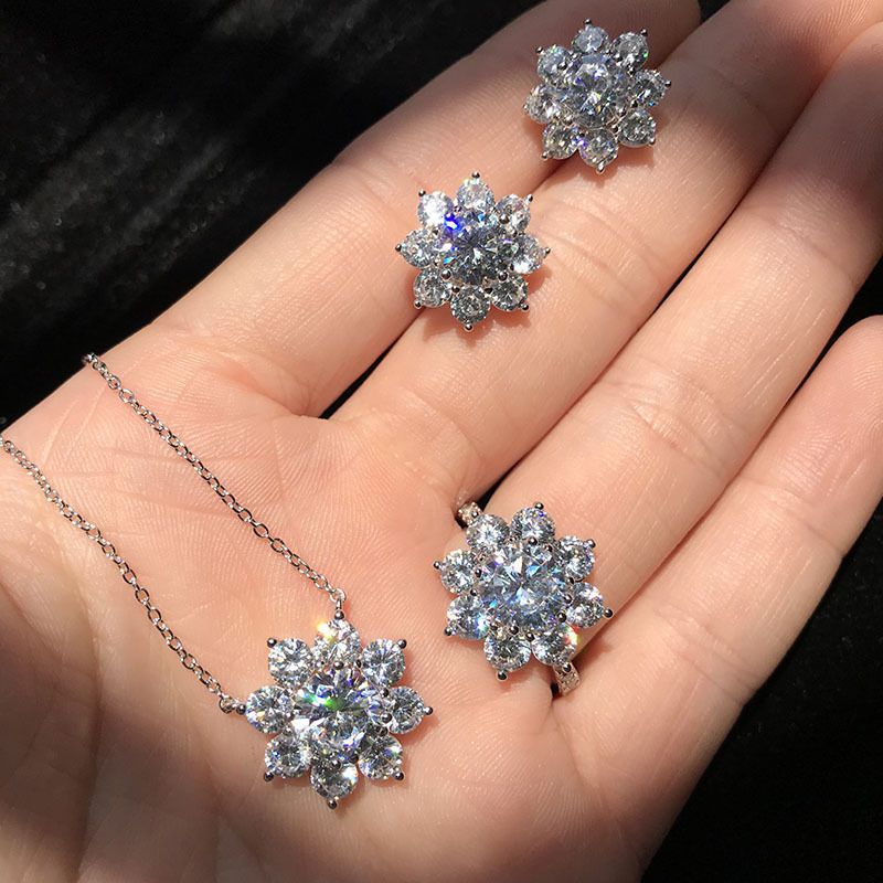 Shining Tibetan Silver Jewelry Sets For Women Diamond Snowflake Necklace Pendant Ring Stud Earrings Charm Party Wedding Pendants Necklace For Women Bridal Jewelry