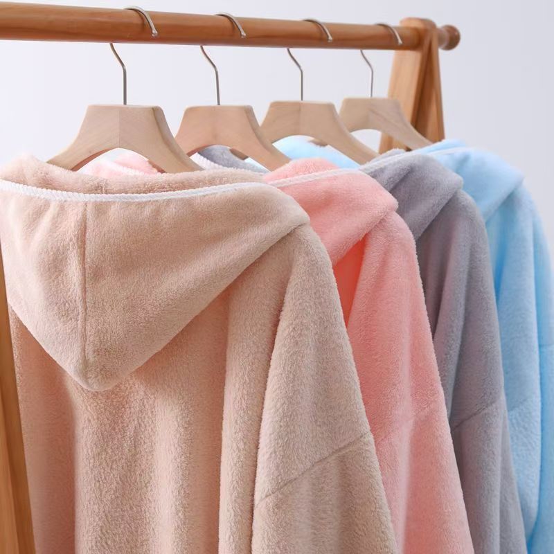 Swimsuit bathrobe with hood, water-absorbing, suitable for household use, for adults and children, made of coral-fiber fabric