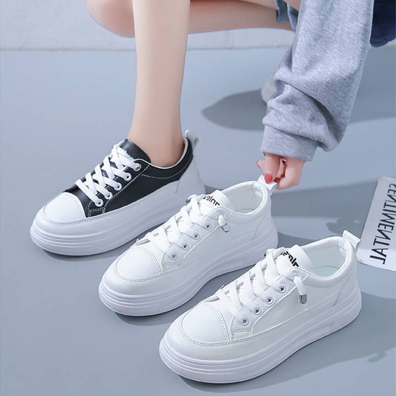 Little white shoes women 2024 spring new Korean version of everything explosive sports student casual shoes increase board shoes flat shoes