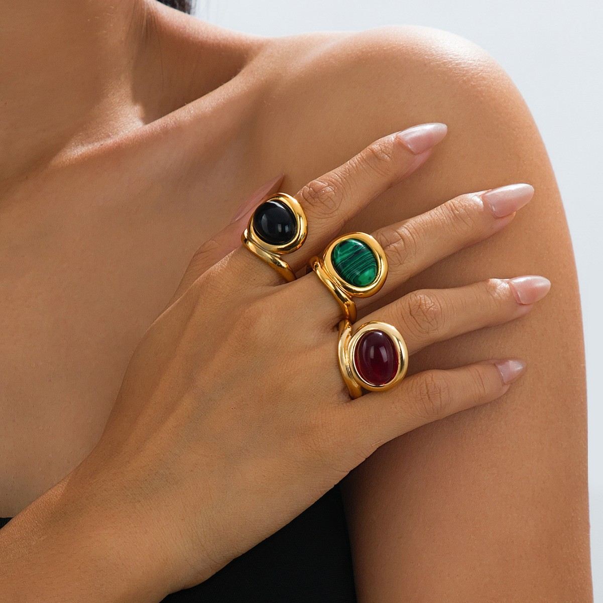 Vintage 18K Gold Plated Statement Ring with Oval Synthetic Gemstone, Chunky Cabochon Cocktail Ring for Women, 6/7/8 Sizes, 6 Color Options
